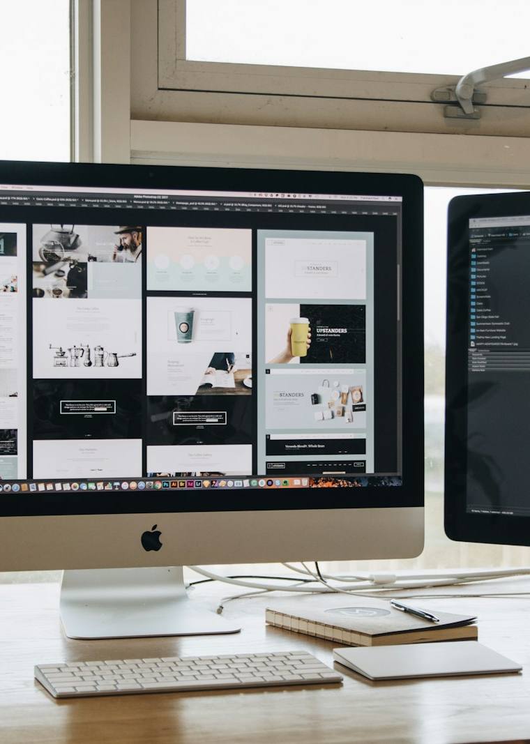 Capa do artigo: Como Escolher uma Empresa de Desenvolvimento de Websites: Checklist Completo
